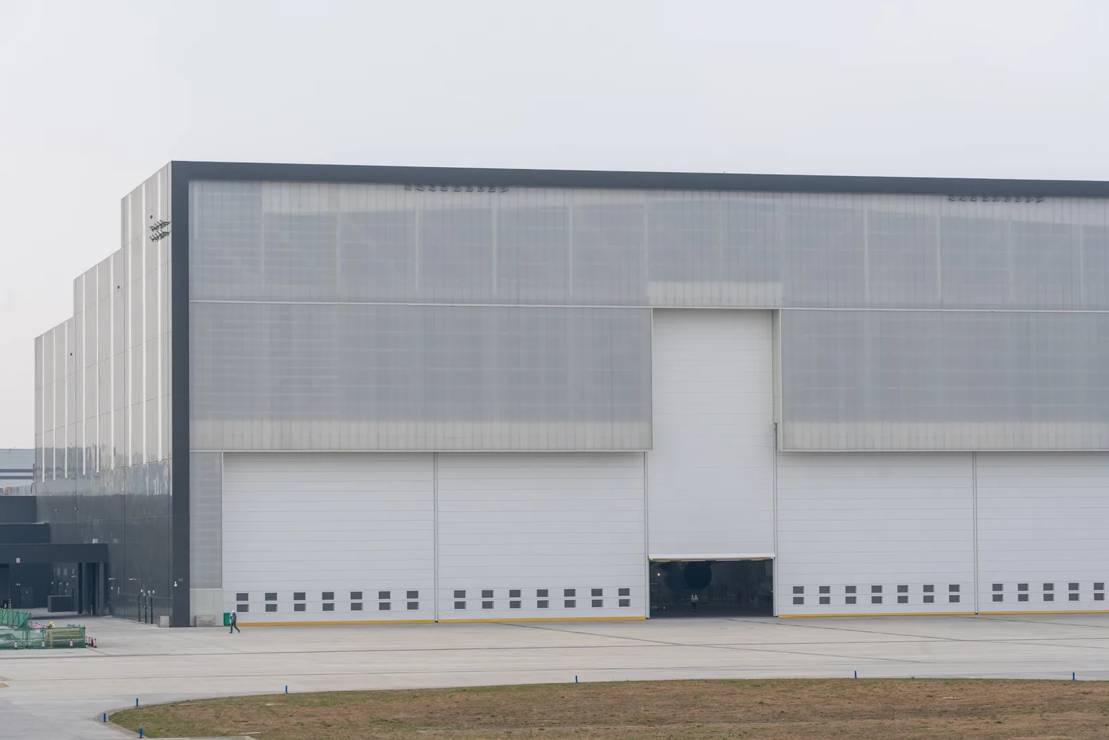 Porte industrielle en activité